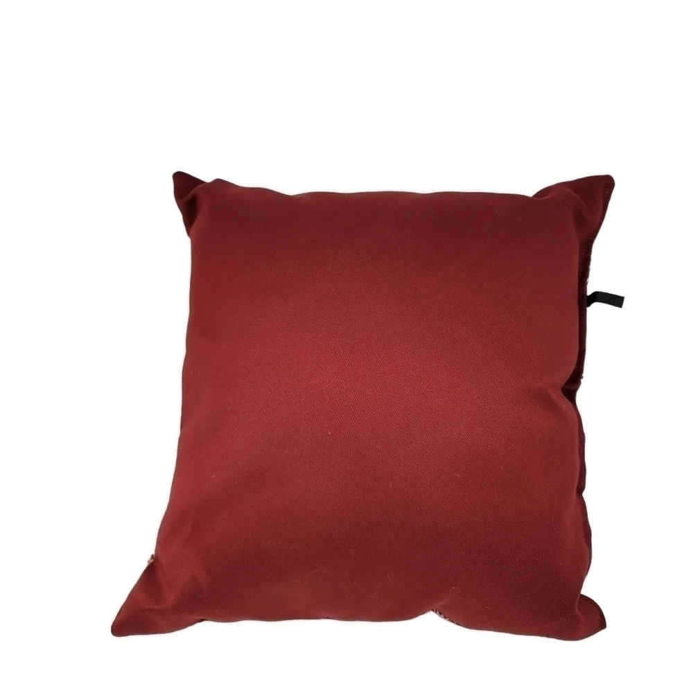 DEKOTAH 18x18 Christmas Tapestry Pillow Holly Red White Stars T05